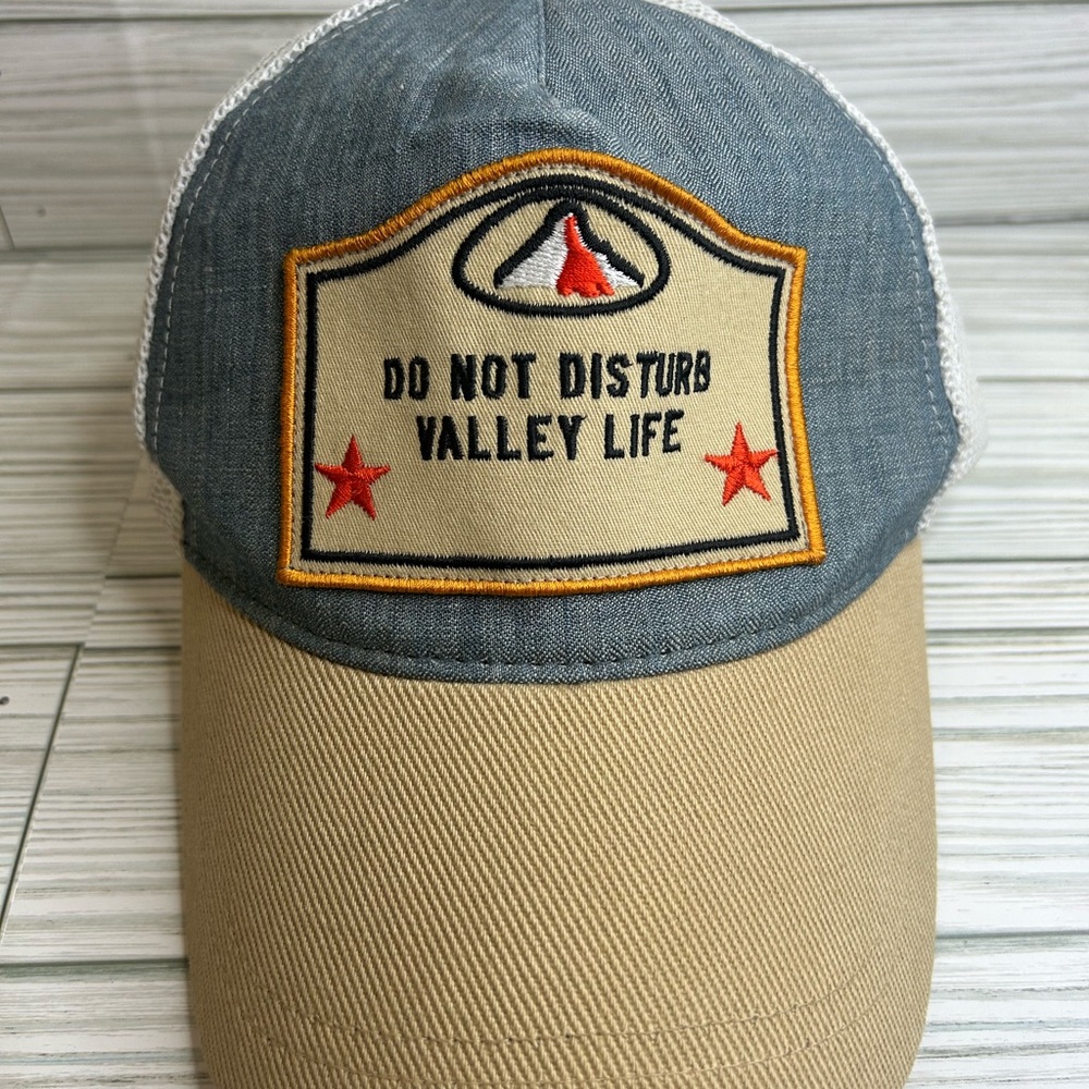 Zara Mesh Valley Life Detail Apparel Adjustable Mens Hat Casual Fall
